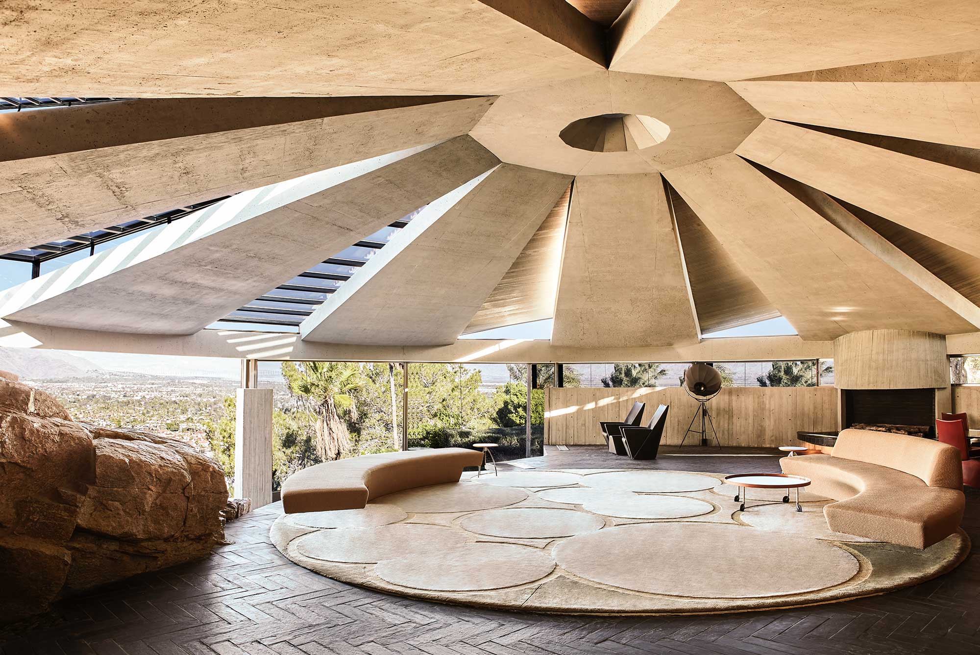 diamonds are forever, elrod house, john lautner, palm springs
